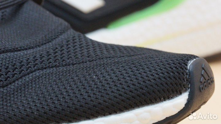 Adidas UltraBoost 22 'Black Solar Green'