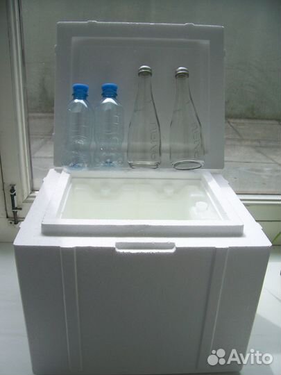 Термоконтейнер (мини-холодильник)