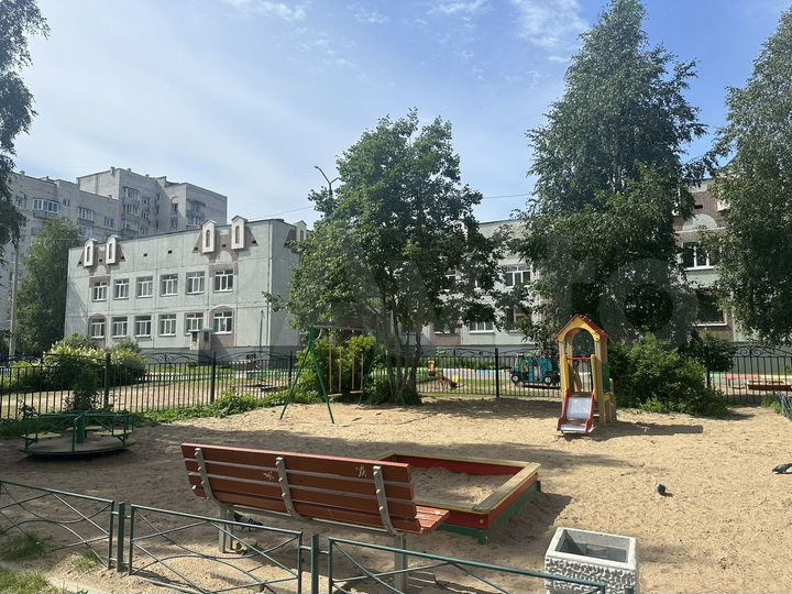 3-к. квартира, 52 м², 1/5 эт.