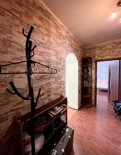 1-к. квартира, 50 м², 2/5 эт.