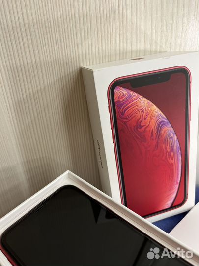 iPhone Xr, 64 ГБ