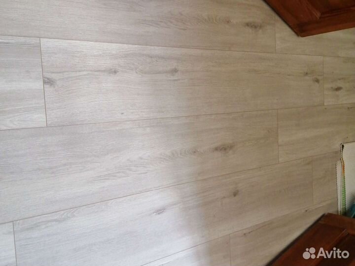 Укладка ламината линолеума