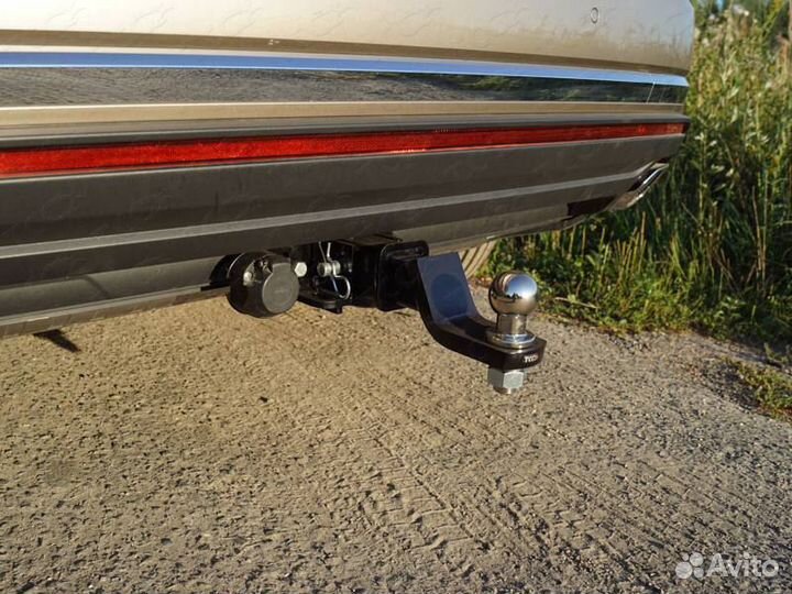 Фаркоп на Volkswagen Touareg с 2018