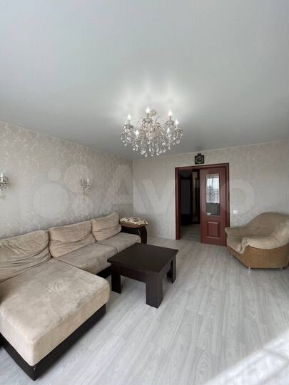 4-к. квартира, 90 м², 12/17 эт.