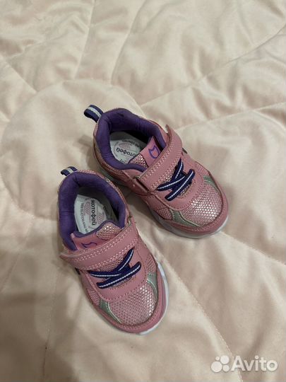 Кроссовки котофей светящиеся 22