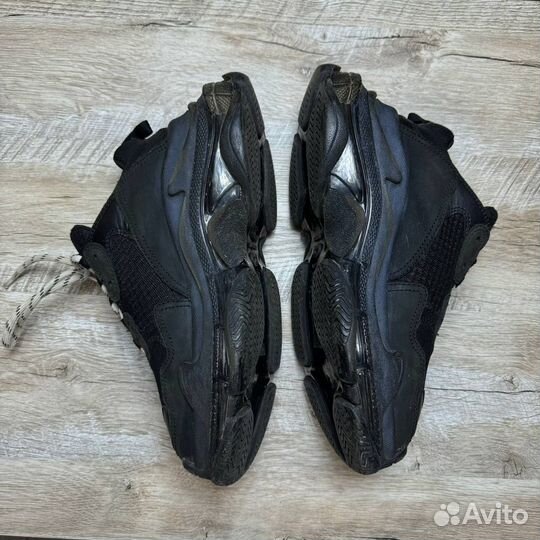 Balenciaga Triple S 39 оригинал