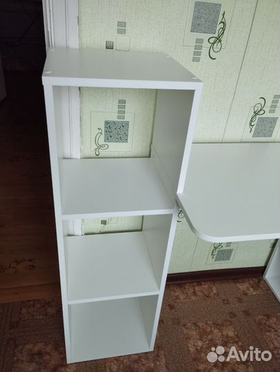 Письменный стол