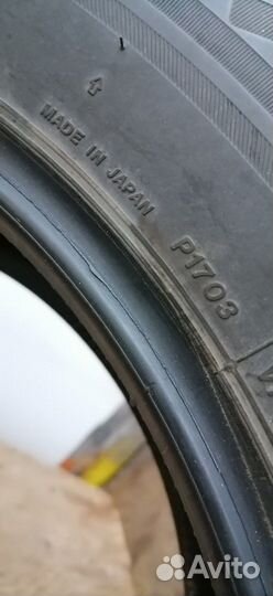 Bridgestone Blizzak VRX2 215/60 R17