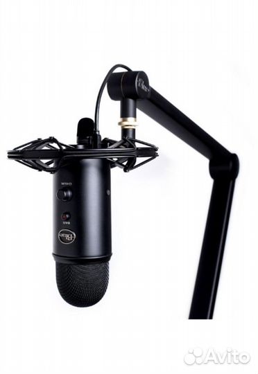 Студийный микрофон blue yeticaster