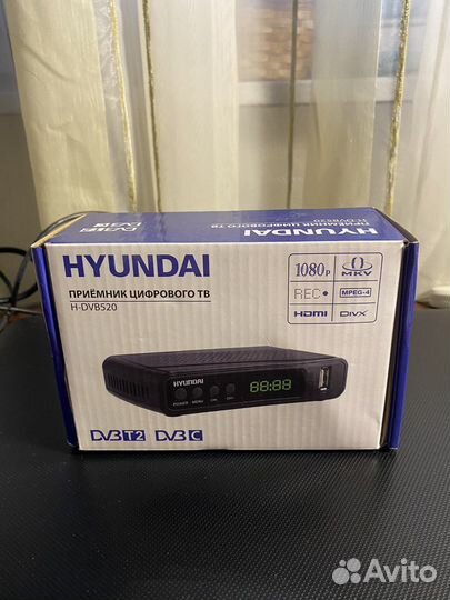 Цифровой тв приемник Hyundai H-DVB520