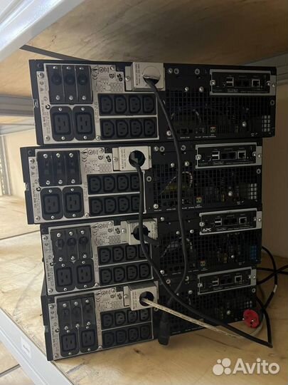 Ибп APC SMART UPS 5000 (surtd5000XLI)