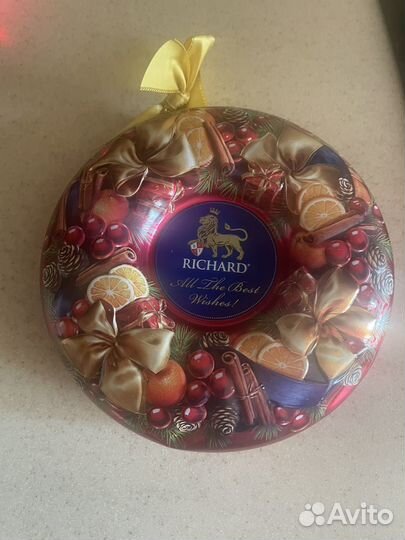 Жестяная банка из под чая