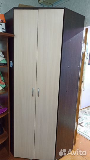 Вешалка в прихожую