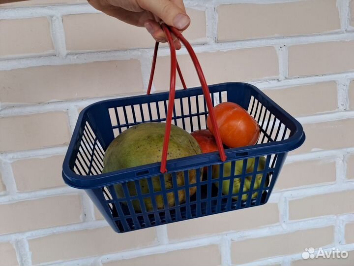 Корзина пластиковая с ручками