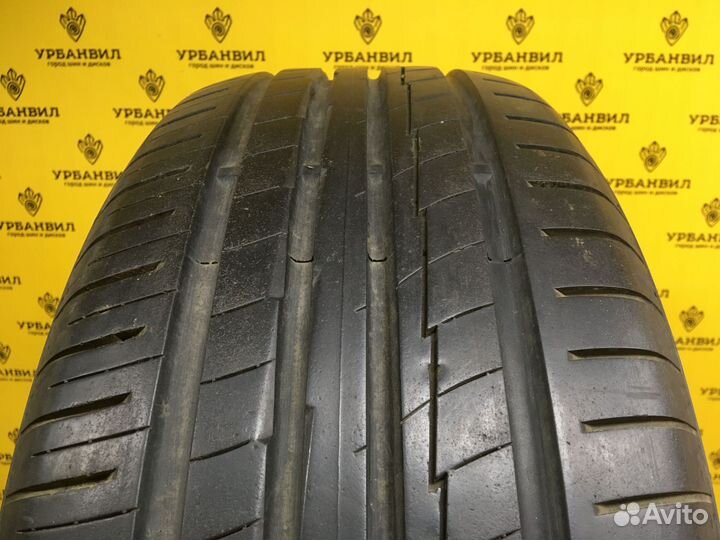 Yokohama BluEarth AE50 SUV 235/55 R18 100V