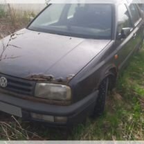 Volkswagen Vento 1.8 MT, 1993, 1 000 000 км, с пробегом, цена 60 000 руб.