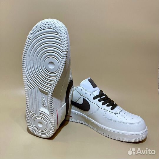 Кроссовки Nike