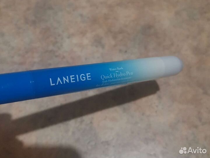 Карандаш для лица увлажняющий