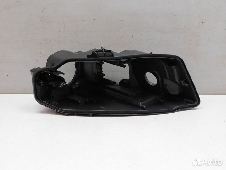 Корпус фары прав. Audi A4 B8 (83674)