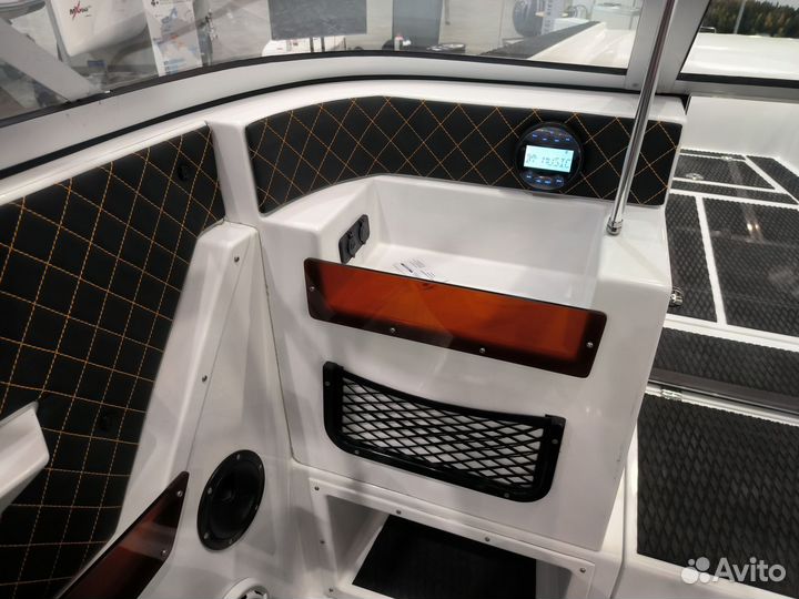 Катер риб (RIB)с надувными баллонами