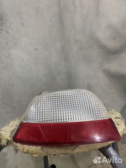 Фонарь Ford Focus 2