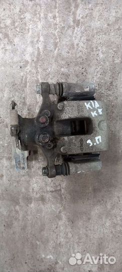Суппорт задний правый kia k5