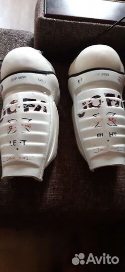 Хоккейные наколенники