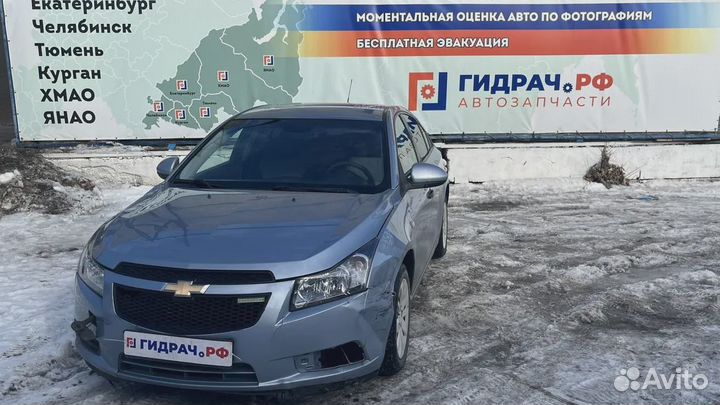 Пружина передняя Chevrolet Cruze 13322278