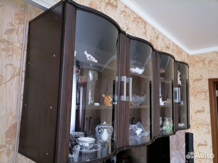 Стенка в гостиную бу