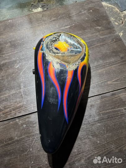 Левый бак harley-davidson flstc softail 94г