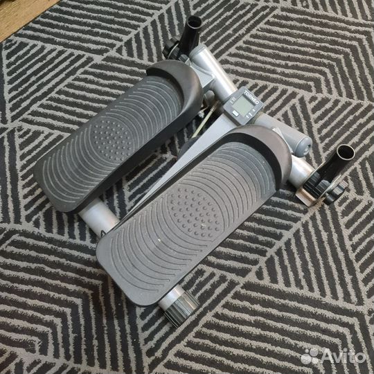 Тренажер степпер torneo