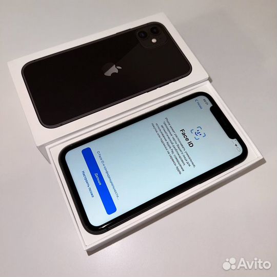 Телефон iPhone 11 64 gb
