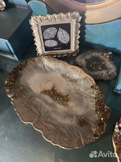 Блюдо,поднос и подстаканник