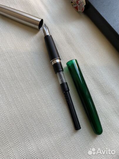 Перьевая ручка parker в редком цвете
