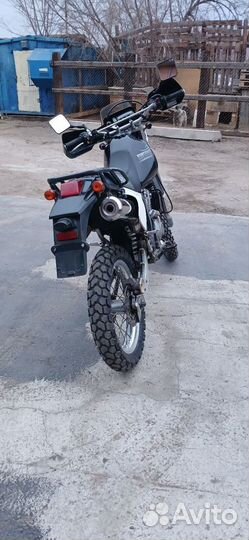 Suzuki Djebel 250XC