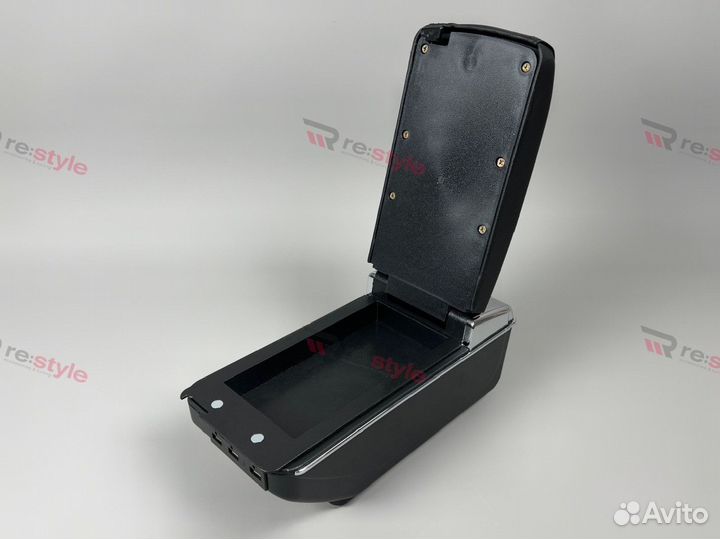 Бардачок подлокотник Kia Rio 4 17-21г Тип 1 B2890