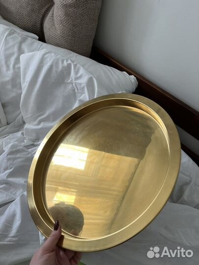 Поднос икеа золотой