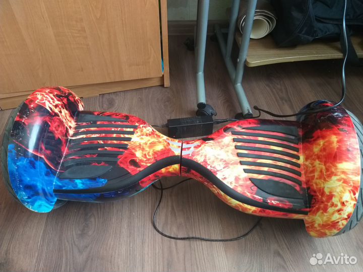 Продаю гироскутер бу