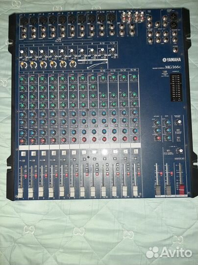 Микшерный пульт ямаха