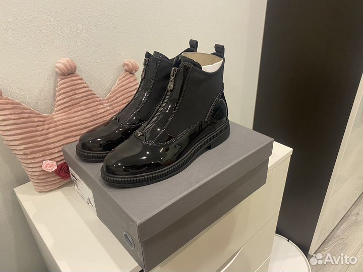 Ботинки женские