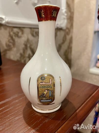 Вазы фарфоровые миниатюра