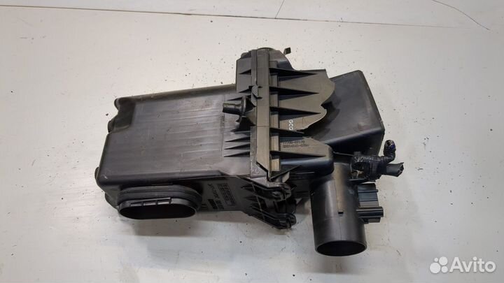 Корпус воздушного фильтра Toyota C-HR, 2019