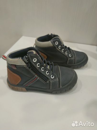 Демисезонные ботинки для мальчика 24