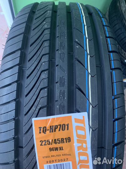 Torque TQ-HP701 225/45 R19 96W