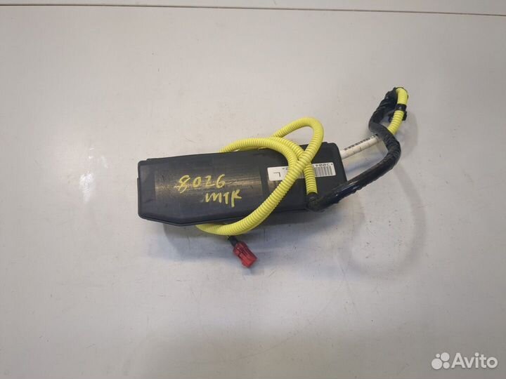 Подушка безопасности в сиденье Mitsubishi Outlande