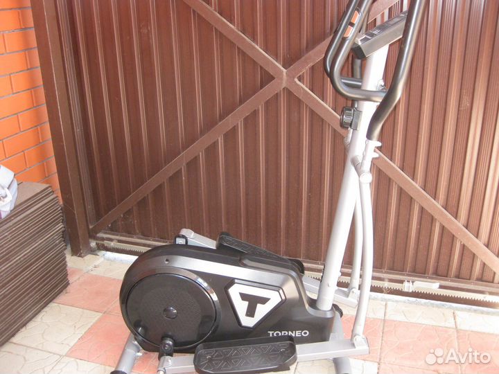 Эллиптический тренажер torneo festa С-320