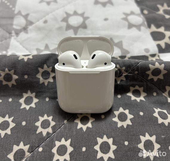 Наушники Apple AirPods 2