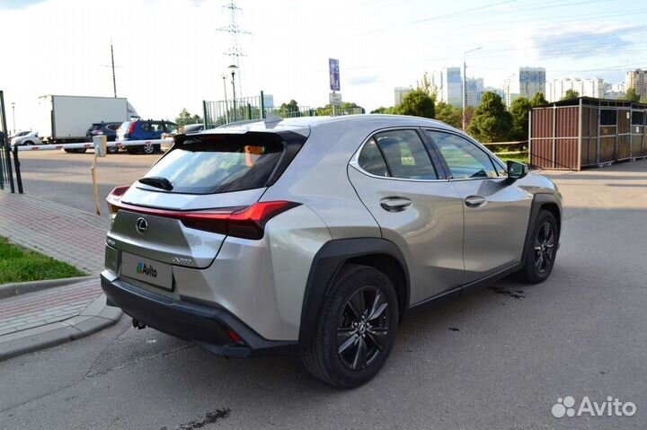 Lexus UX 2.0 CVT, 2020, 67 000 км