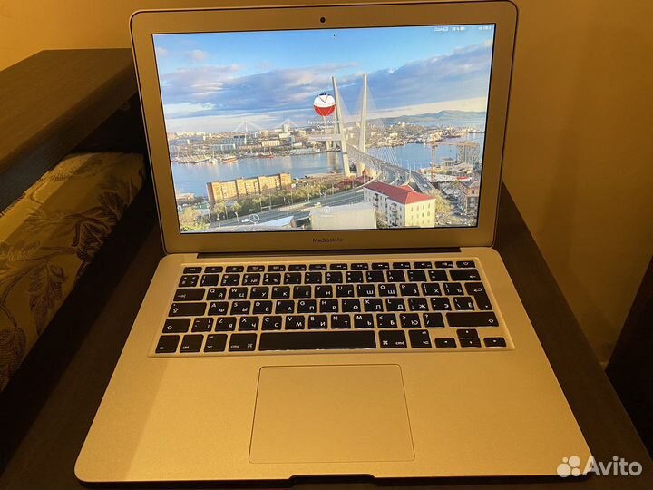 Продам MacBook Air