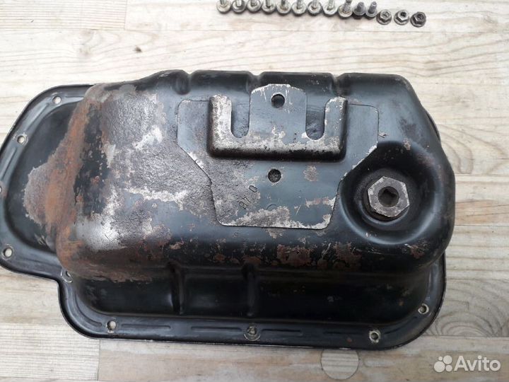 Поддон двигателя Citroen С3 KFV (1.4)